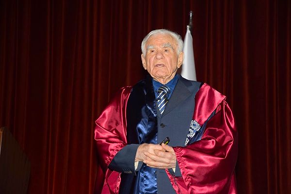 Gazi Yaşargil